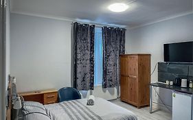 The New George Hotel